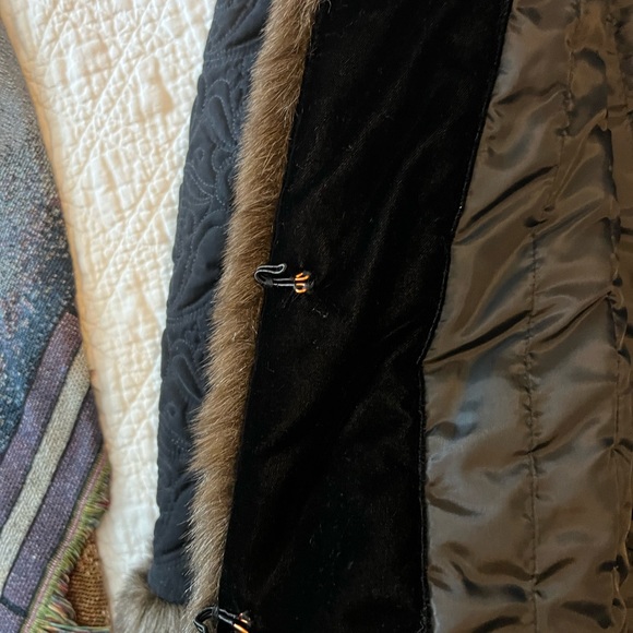 PMJ112 - Mulberry Street, Women’s, M, Quilted brown jacket w/ faux fur trim - Picture 2 of 4